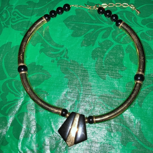 VINTAGE unmarked gt metal& blk beads flexible necklace, hook closure $27 - Picture 1 of 7